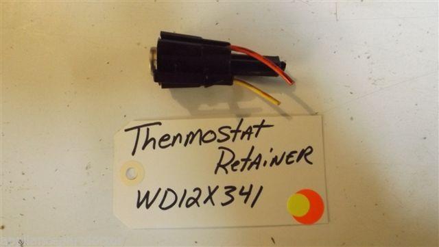 ge DISHWASHER WD12X341 Thermostat Retainer used part ge DISHWASHER WD12X341 Thermostat Retainer used part